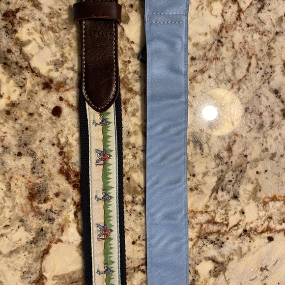 2 Vineyard Vines belts, hockey motif, 32 waist - Picture 2 of 7